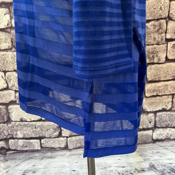 Chico's NWT Semi Sheer Blue 3/4 Sleeve Blouse Size Large - Picture 6 of 10
